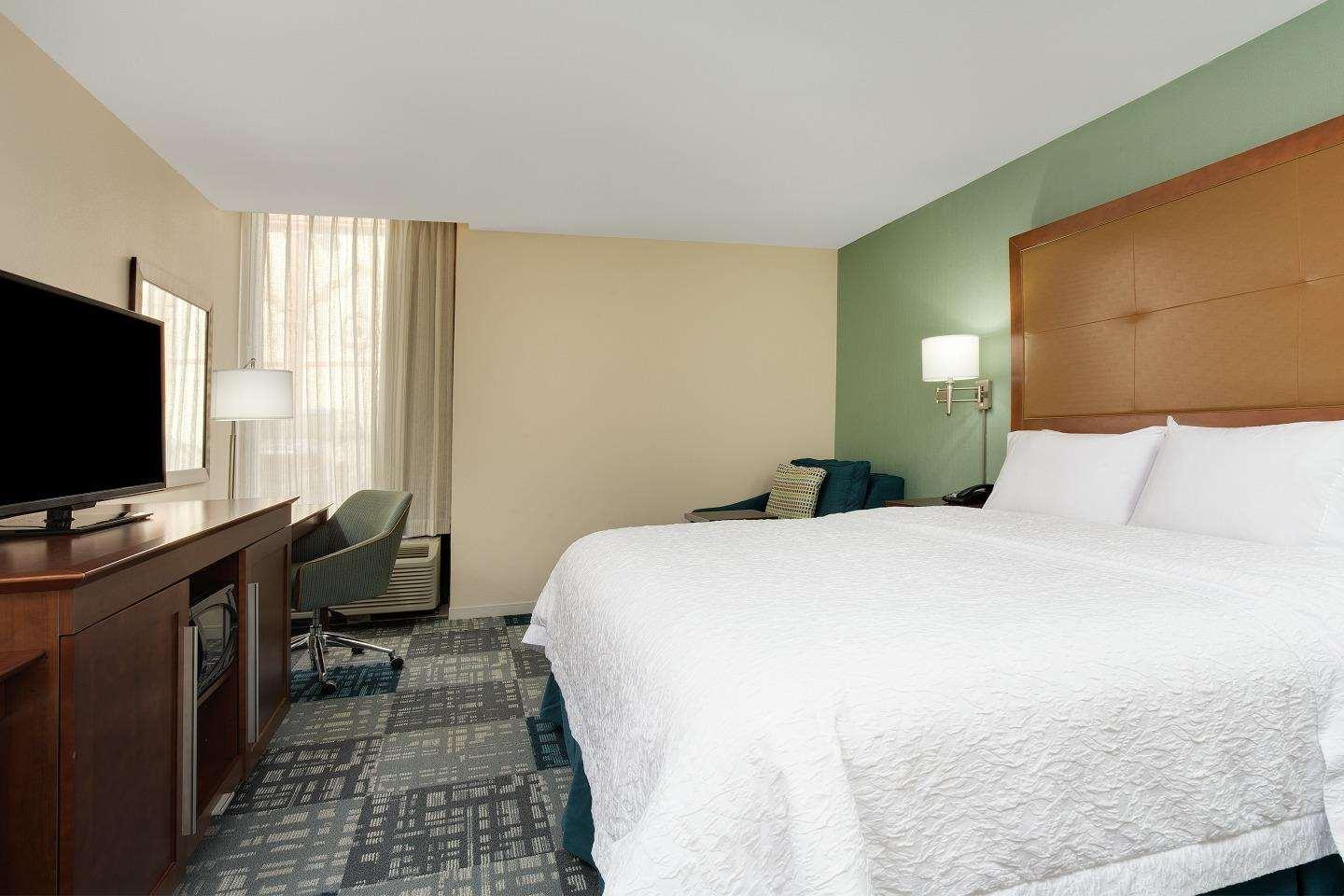 Hampton Inn Norcross Exterior photo