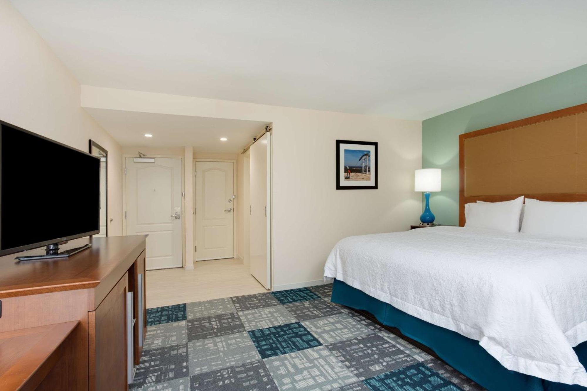 Hampton Inn Norcross Exterior photo